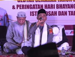 Bripka Asep Junaedi, Bhabinkamtibmas Polsek Cikande, Lantunkan Ayat Suci Al-Qur’an di Hadapan Ribuan Jamaah