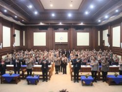 Dirpamobvit Korsabhara Baharkam Polri, Menutup Pelatihan Polisi Pariwisata TA.2025 di Poltekpar Bali