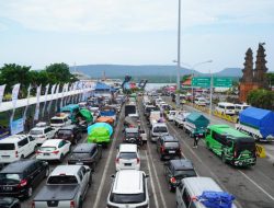 _Pergerakan Kendaraan H-4 Meningkat, 25.105 Unit Menyeberang dari Bali ke Jawa